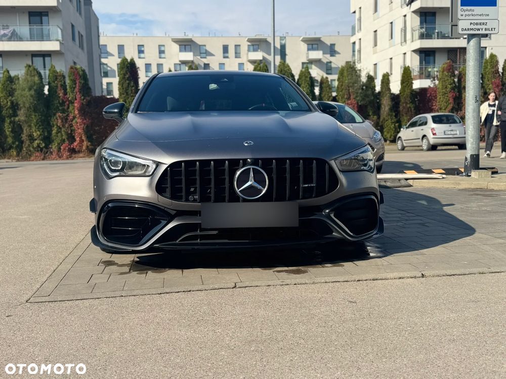 Mercedes-Benz CLA - 2