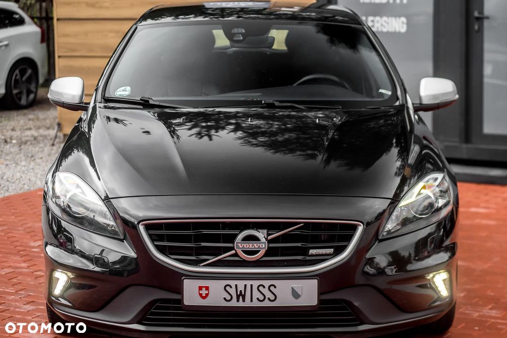 Volvo V40 D4 Drive-E R-Design Momentum - 4