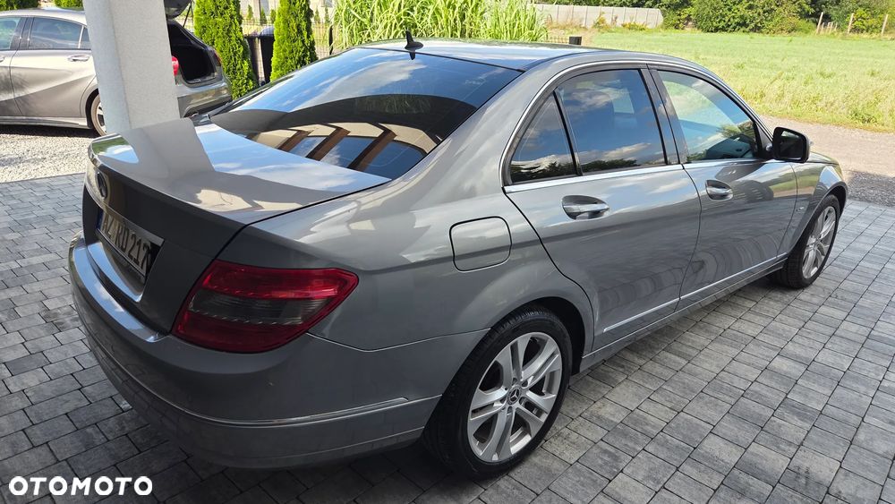 Mercedes-Benz Klasa C - 23
