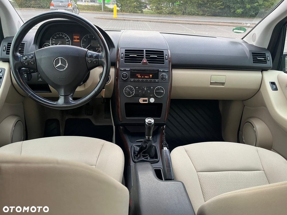 Mercedes-Benz Klasa A 170 Elegance - 9