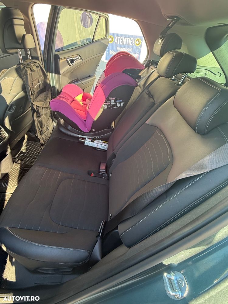 Kia Sportage 1.6 T-GDI 7DCT HP 4x2 MHEV Style - 27