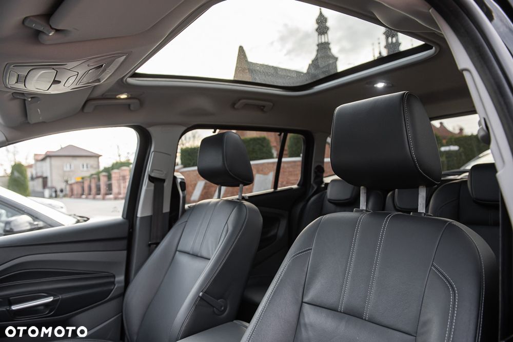 Ford Grand C-MAX - 19