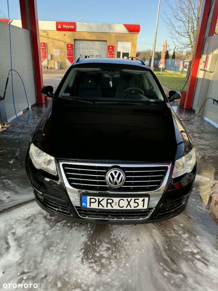 Volkswagen Passat - 19