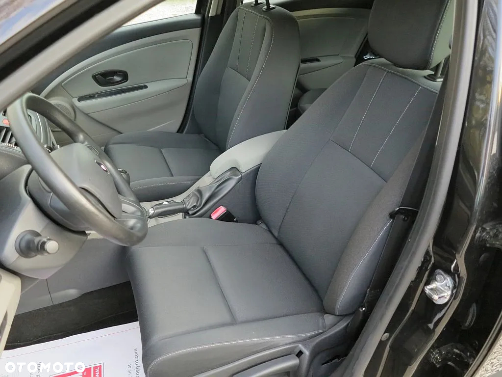Renault Megane 1.6 16V 110 Dynamique - 9