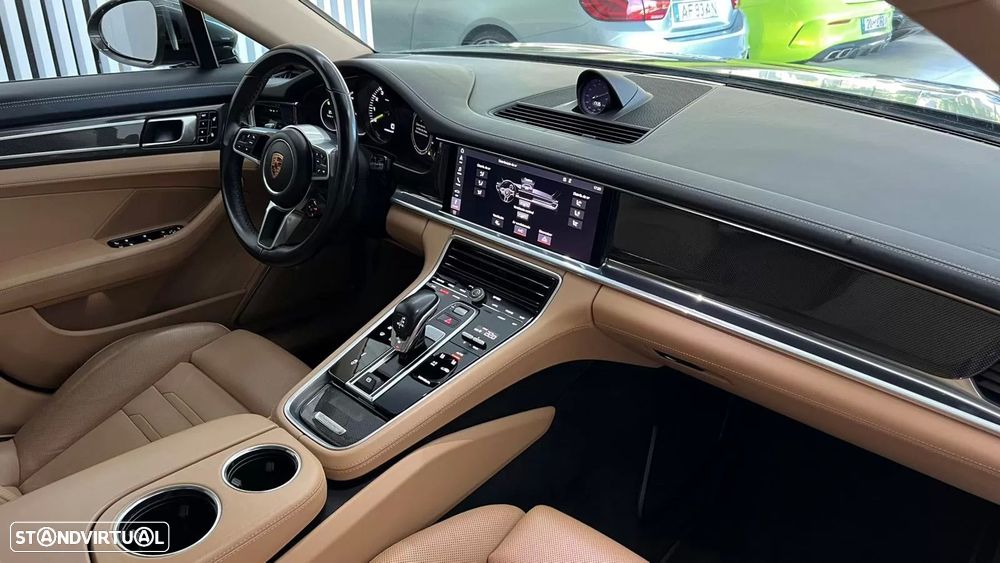 Porsche Panamera Sport Turismo 4 E-Hybrid Platinum Edition - 16