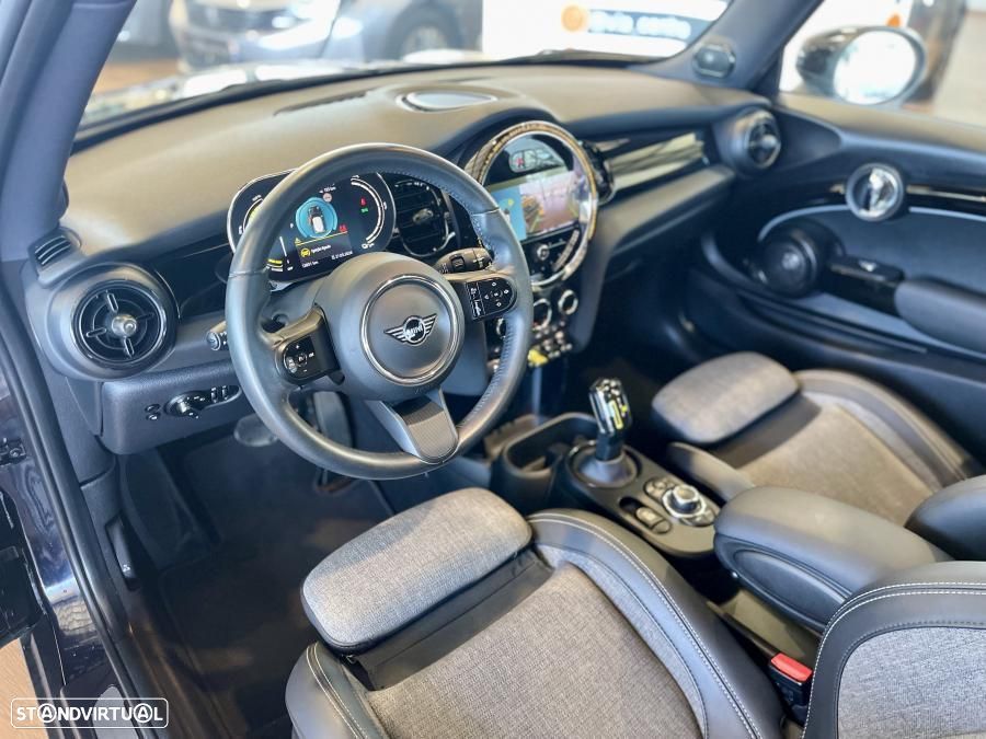 MINI 3 Portas Cooper SE Premium P. Classic - 13
