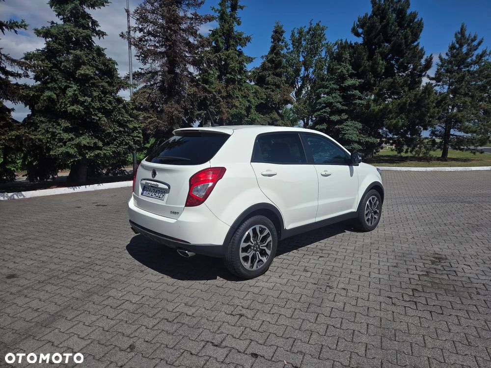 SsangYong/KGM Korando 2.2 e-XDi 220 2WD Crystal - 22