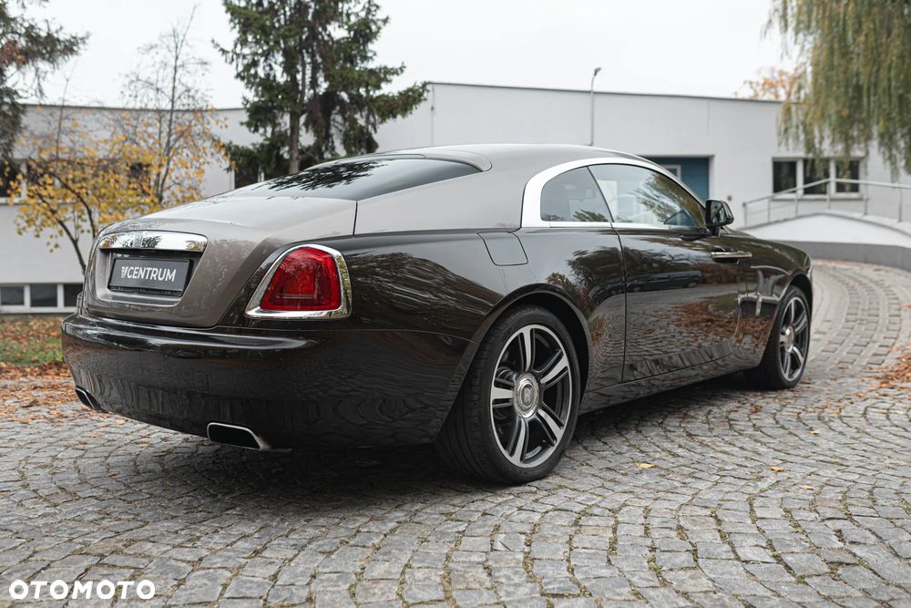 Rolls-Royce Wraith Standard - 11