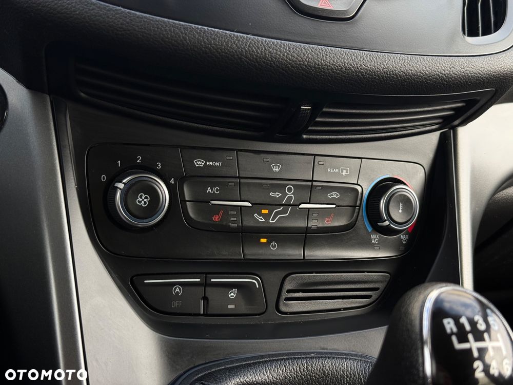 Ford Kuga 1.5 EcoBoost 2x4 Trend - 19