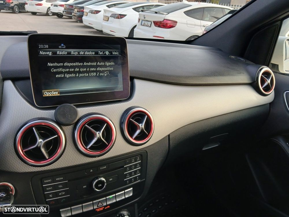 Mercedes-Benz B 200 d Style Aut. - 32