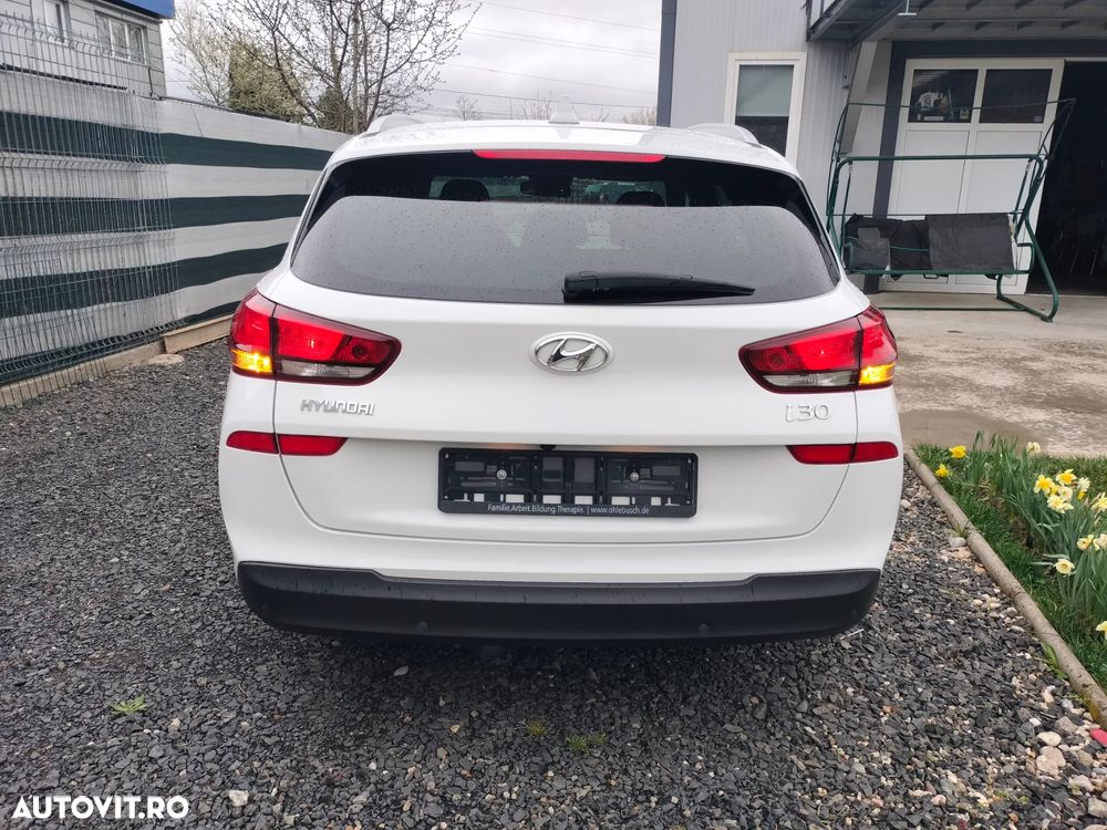 Hyundai i30 1.4 T-GDI Style - 17