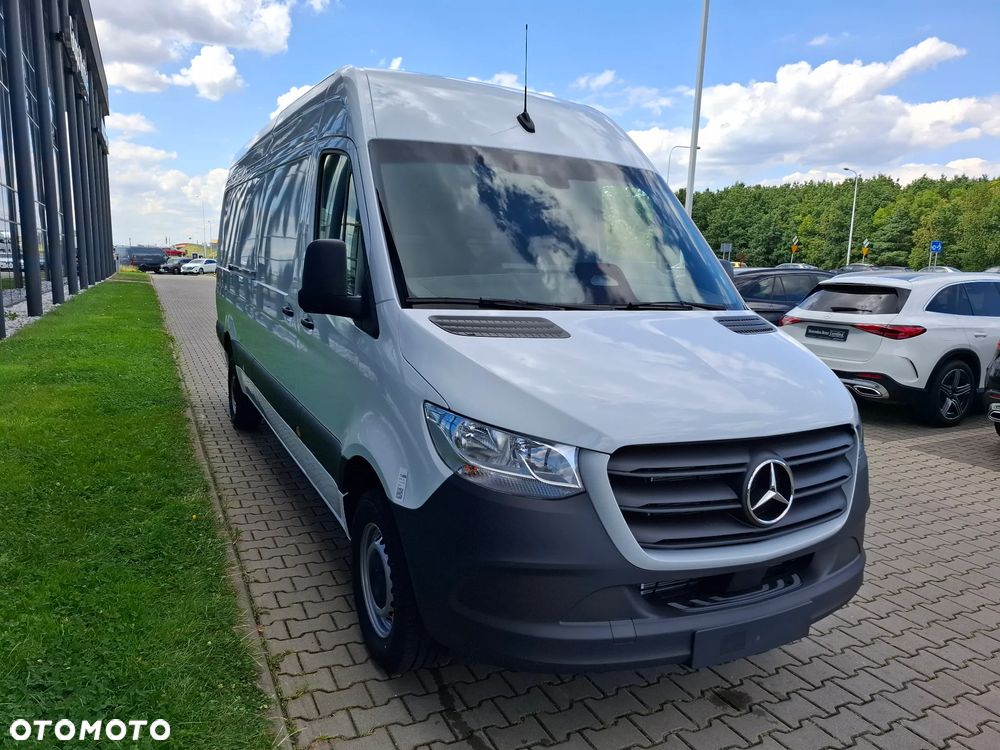 Mercedes-Benz Sprinter 317 CDI Furgon PRO długi 4325 mm L3H2 - 9