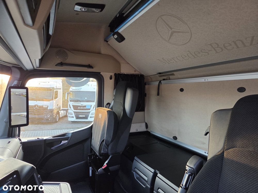 Mercedes-Benz Actros 1848/ Retarder olejowy/Klima Postojowa / Aktywny tempomat ACC/ - 8