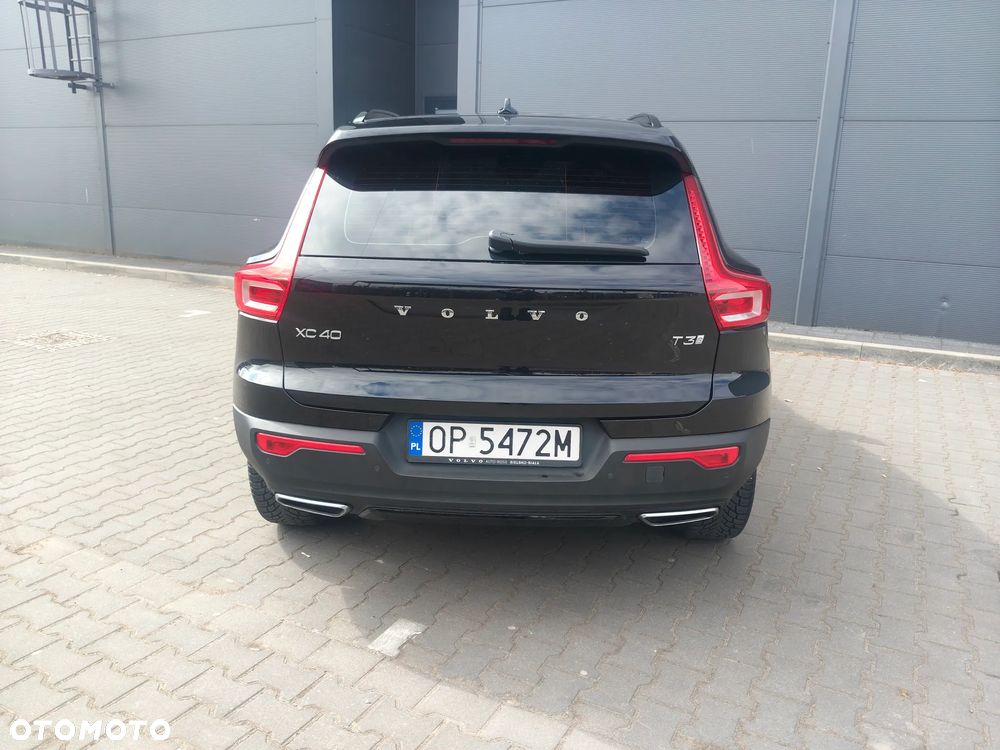 Volvo XC 40 T3 R-Design - 15