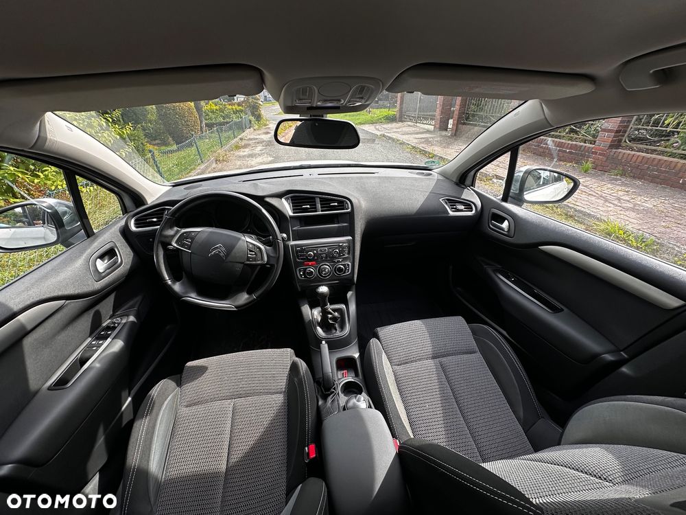 Citroën C4 1.6 VTi Exclusive - 6