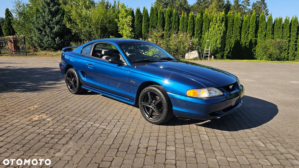 Ford Mustang - 13