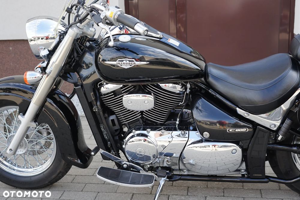 Suzuki VL 800 Volusia - 23