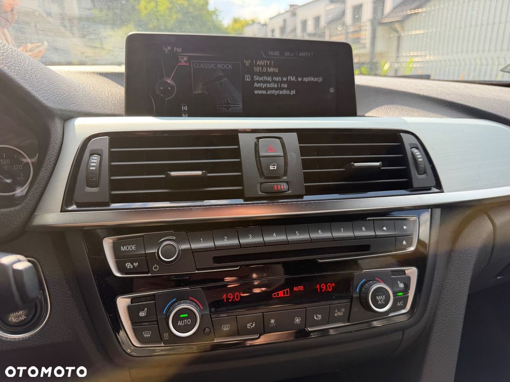 BMW Seria 4 428i xDrive M Sport - 11