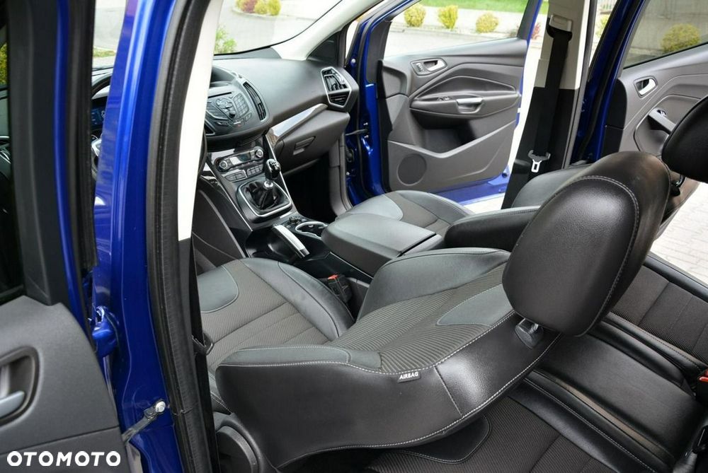 Ford Kuga 2.0 TDCi 4x4 Titanium - 20
