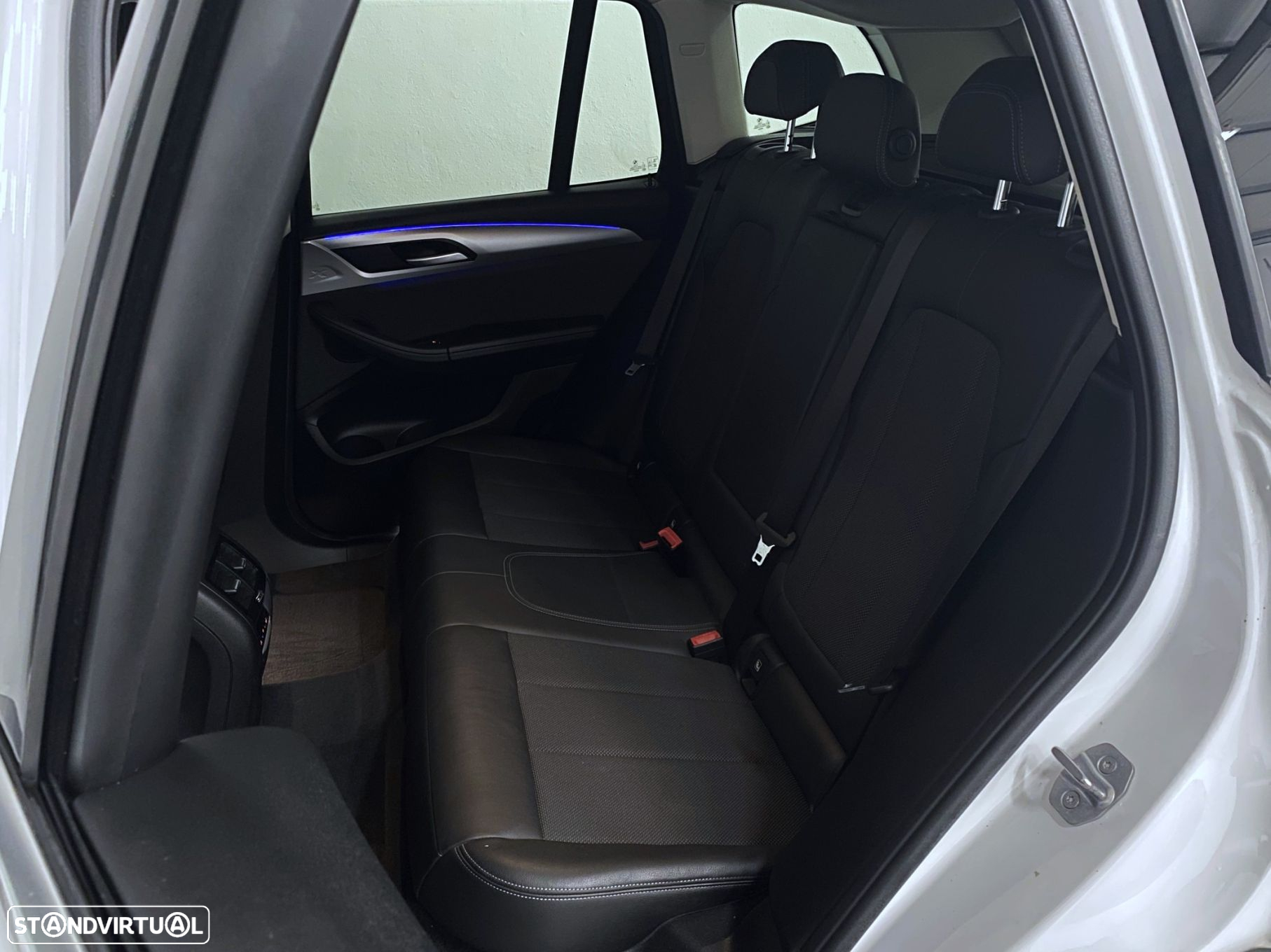 BMW X3 18 d sDrive Ed. L.Style Auto - 10