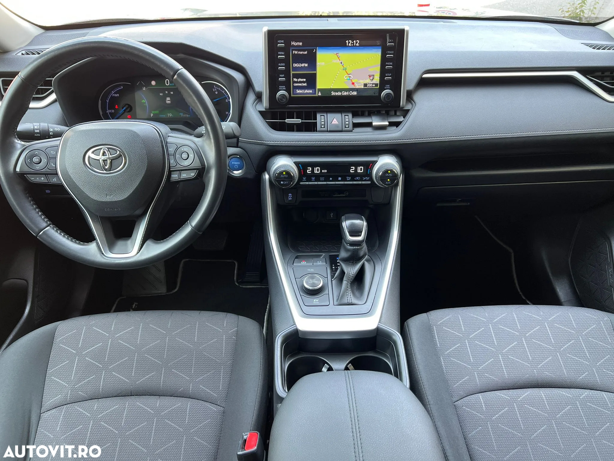 Toyota RAV4 - 14