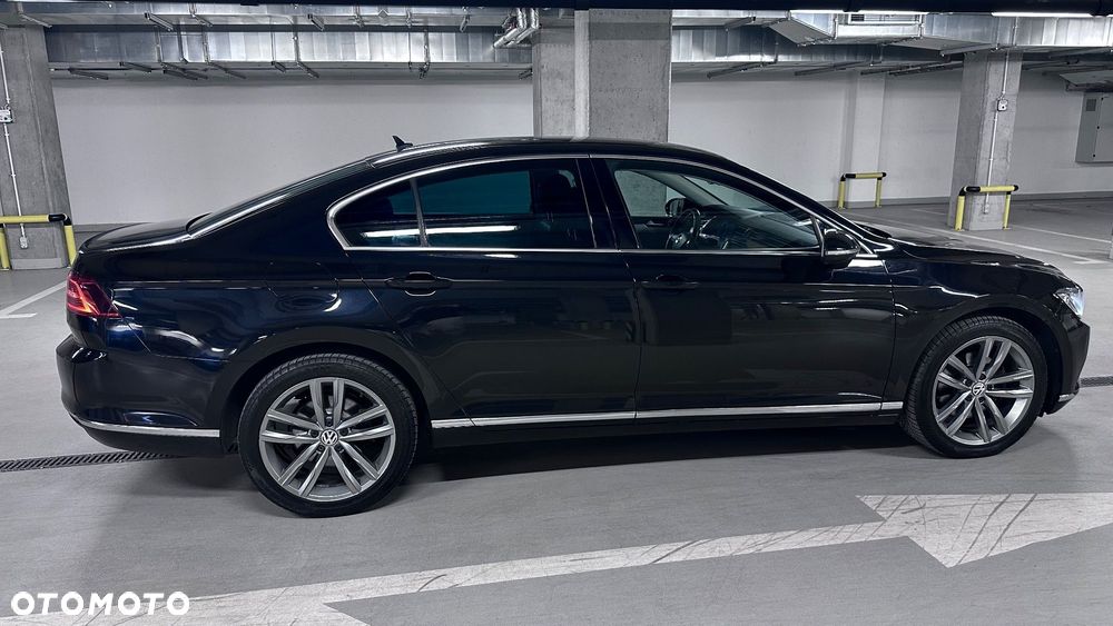 Volkswagen Passat 2.0 TDI SCR Highline DSG - 23