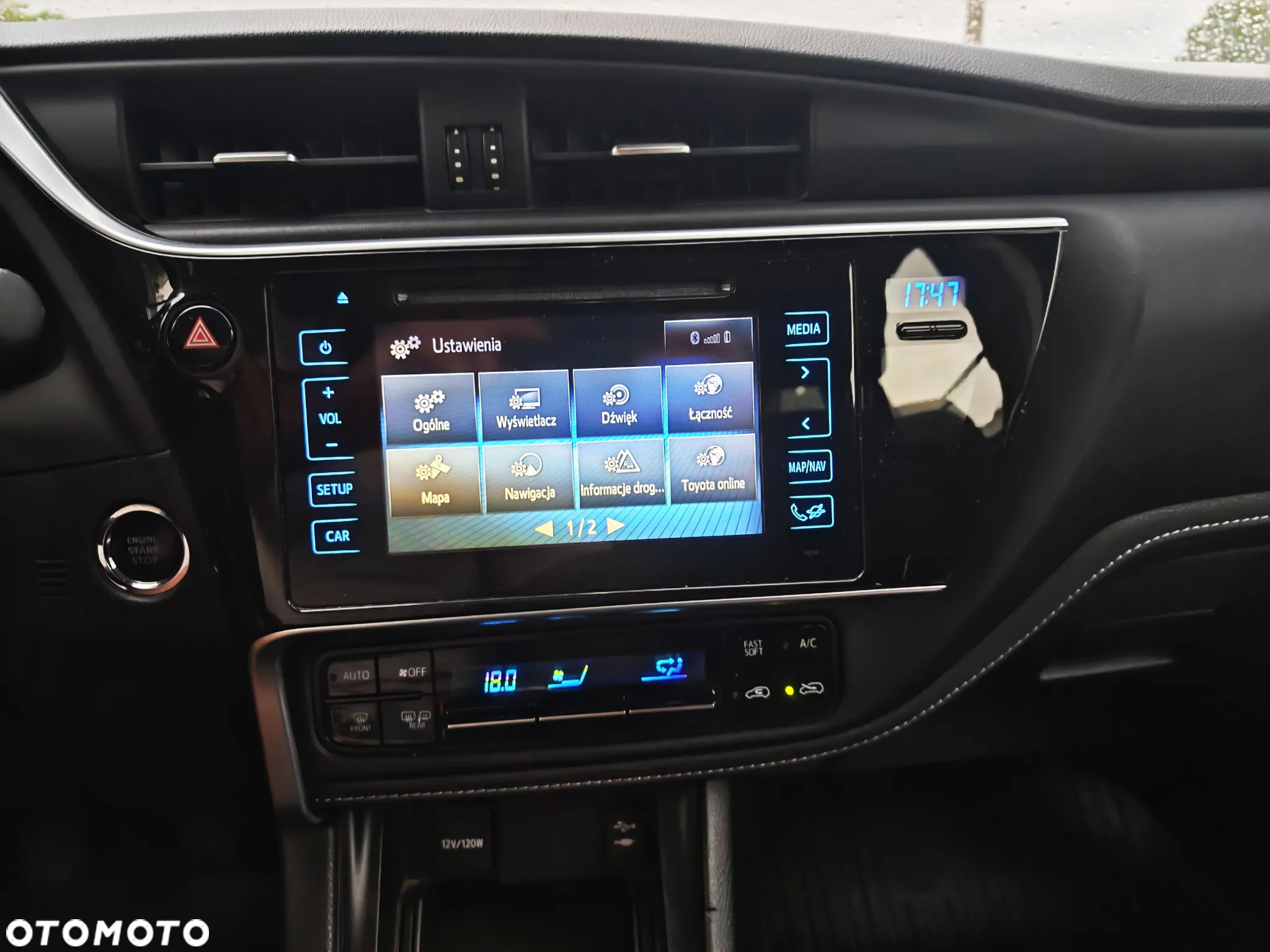 Toyota Auris 1.2 T Premium - 32