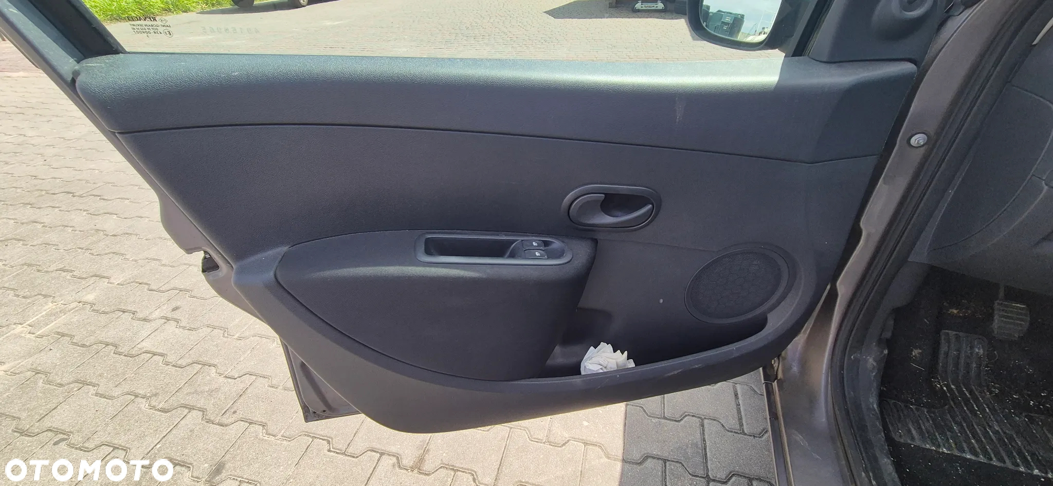 Renault Clio 1.2 16V Tech Run - 14