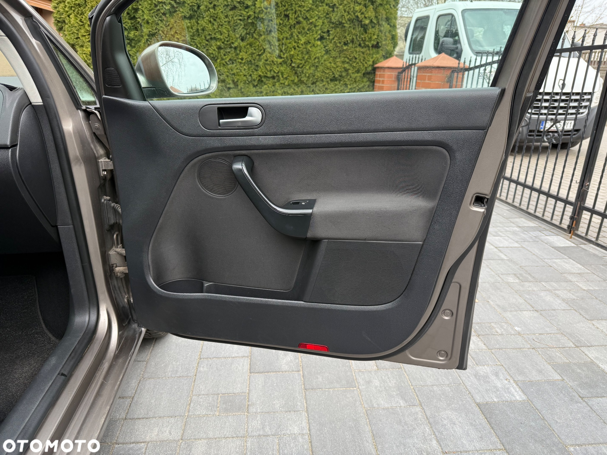 Volkswagen Golf Plus 1.6 Comfortline - 25