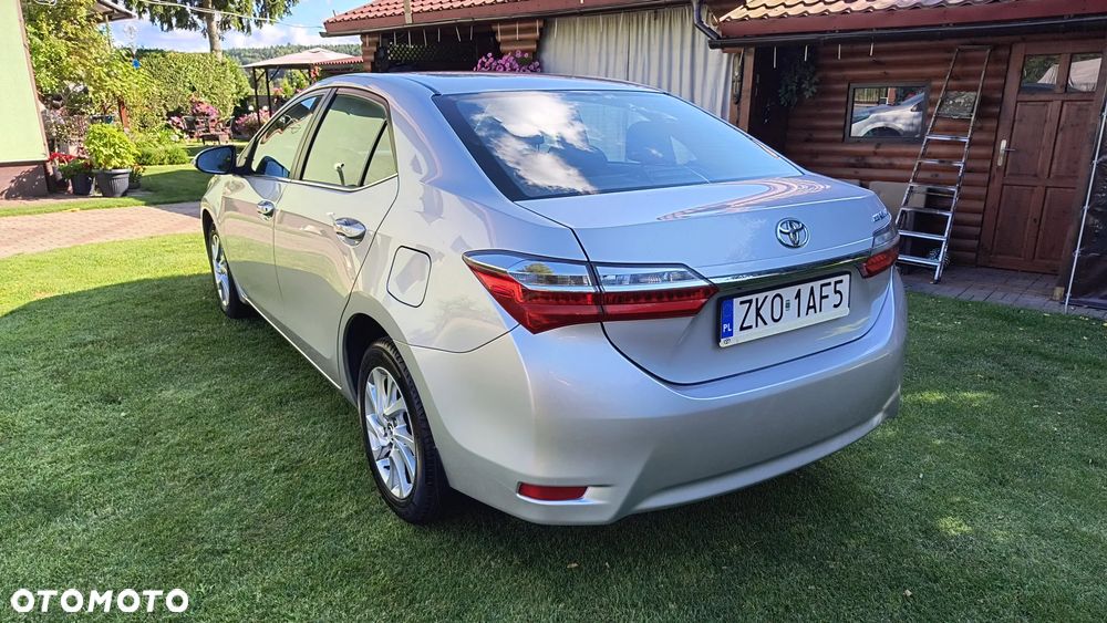 Toyota Corolla 1.6 Comfort - 7