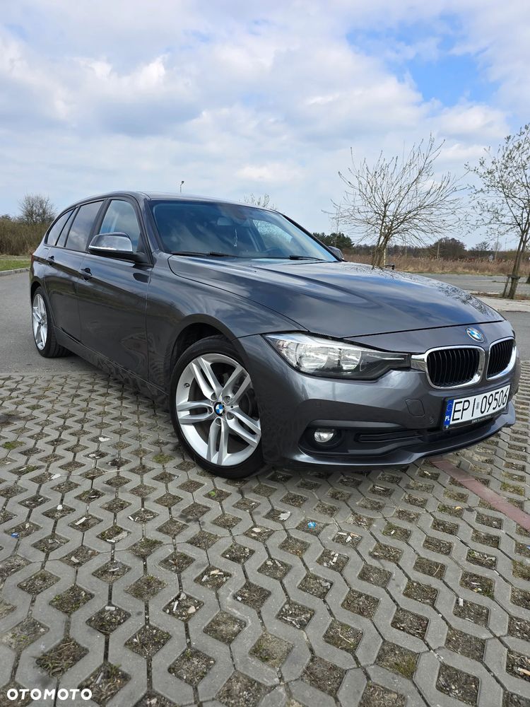 BMW Seria 3 320d Edition Luxury Line Purity - 2