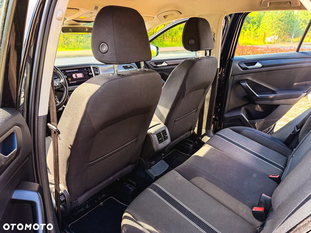 Volkswagen T-Roc 1.0 TSI OPF - 24