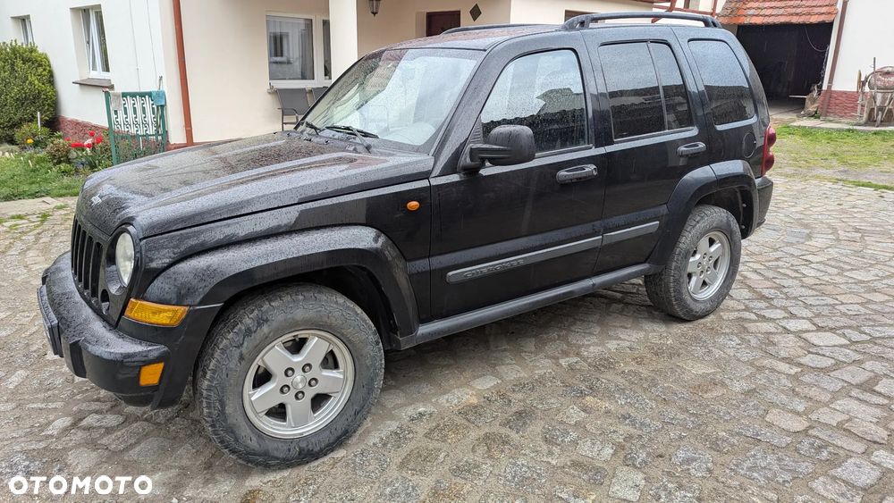 Jeep Cherokee 2.8 CRD Sport - 4