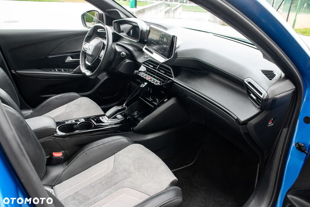 Peugeot 208 e-208 GT Line - 31