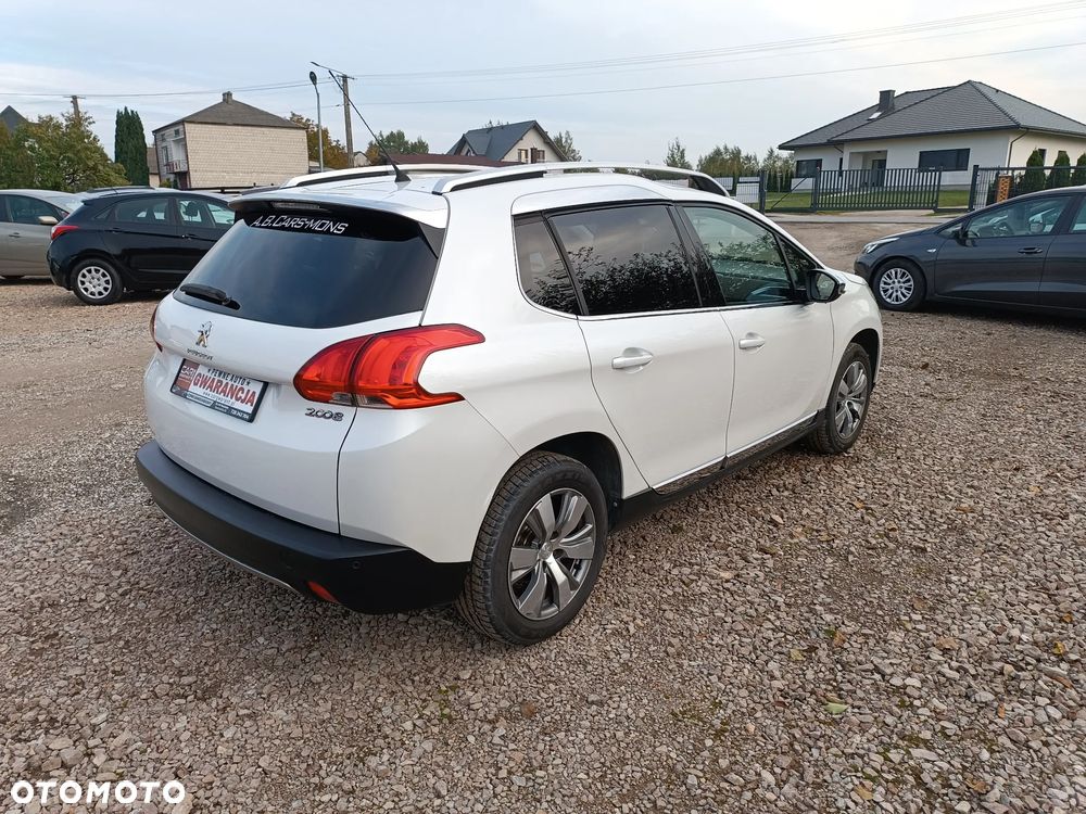Peugeot 2008 1.2 Pure Tech GPF Active - 11