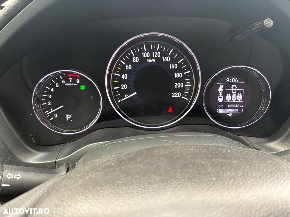 Honda HR-V 1.5 i-VTEC CVT Executive - 13