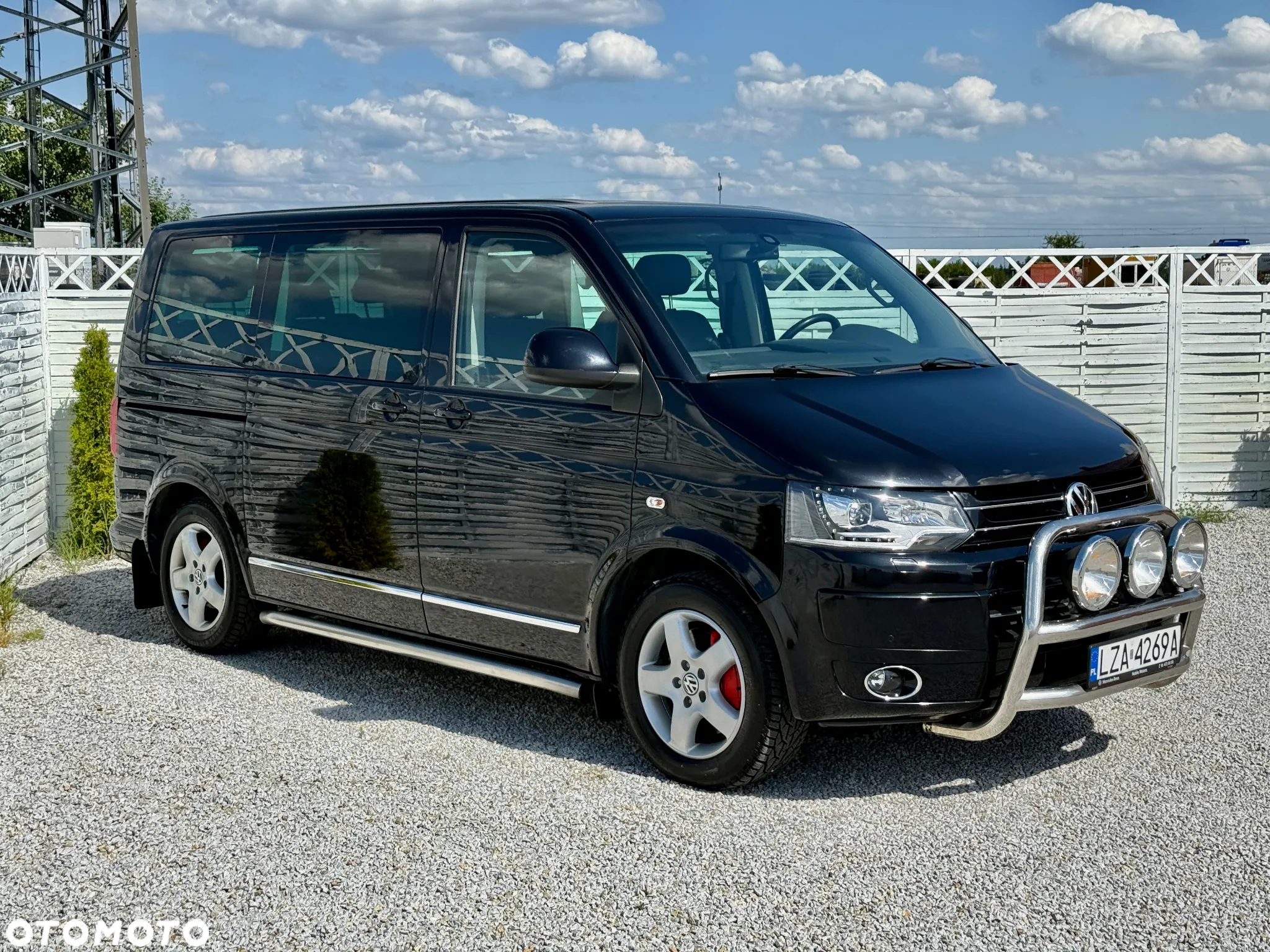 Volkswagen Multivan - 4