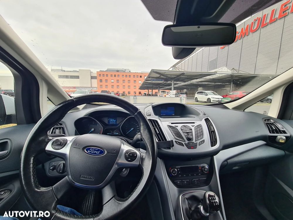 Ford C-Max 2014 photo 4
