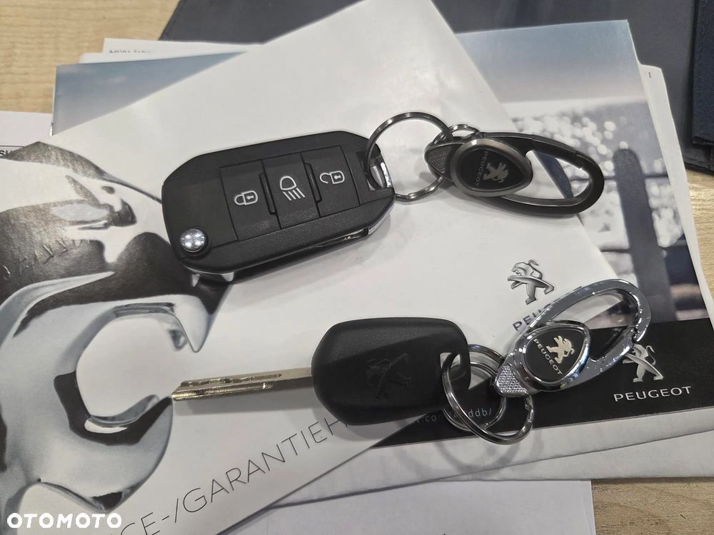 Peugeot 2008 PureTech 100 Stop&Start Active Pack - 28