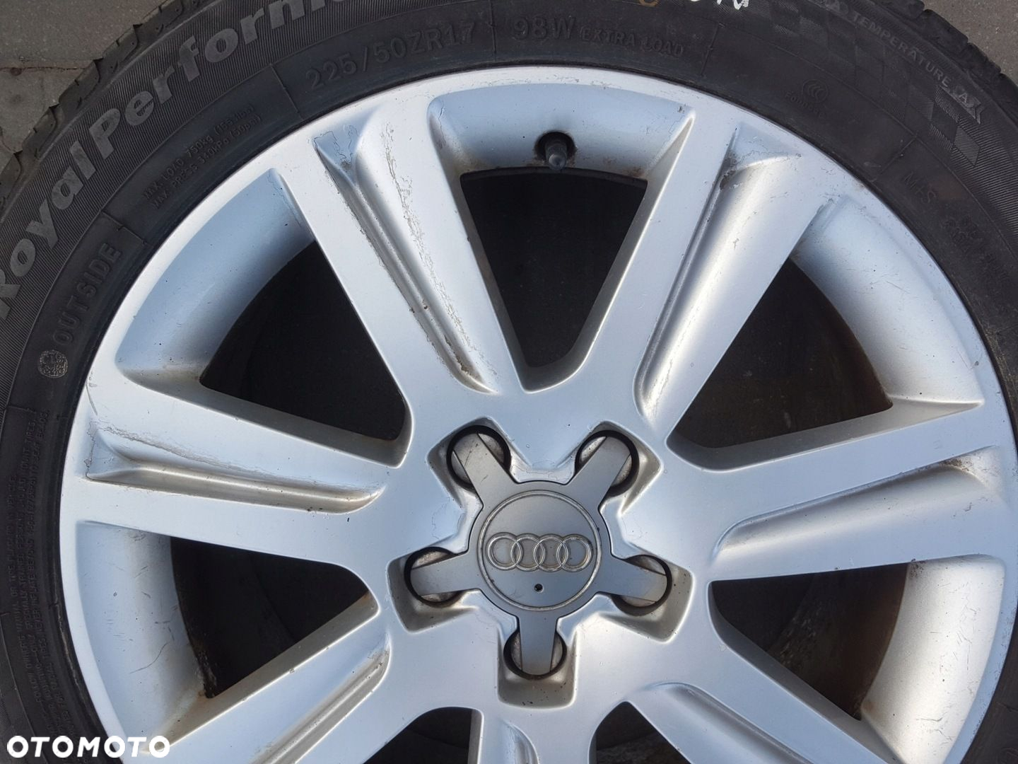 AUDI A4 B8 A5 8T FELGA ALUMINIOWA 17 5X112 8K0601025B - 3