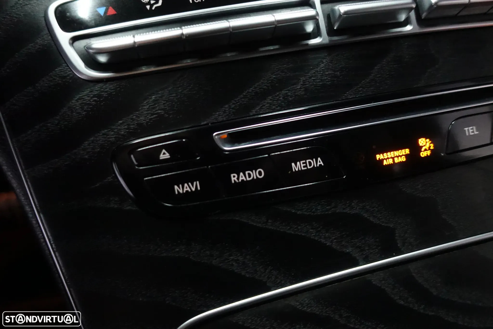 Mercedes-Benz C 300 h AMG Line - 47