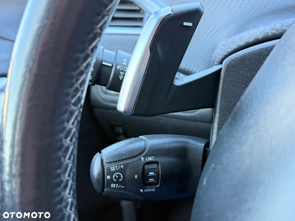 Peugeot 2008 PureTech 82 ETG5 STOP&START Allure - 20