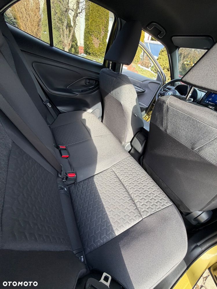 Toyota Yaris Cross Hybrid 1.5 Comfort - 26