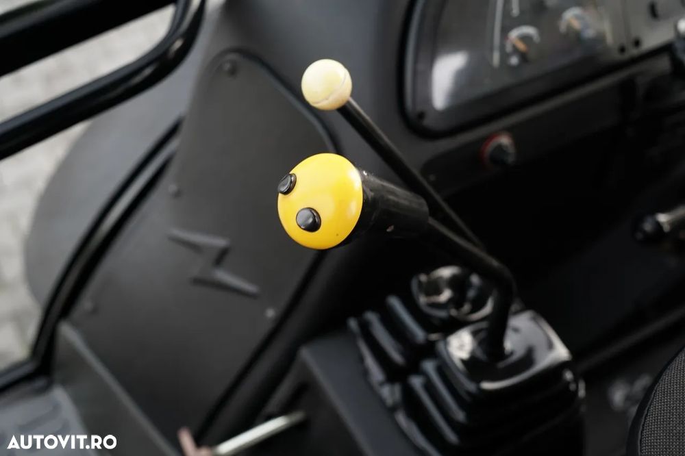 Terex 880 ELITE / BULDOEXCAVATOR / 2.500 ORE / SET CUPĂ - 32