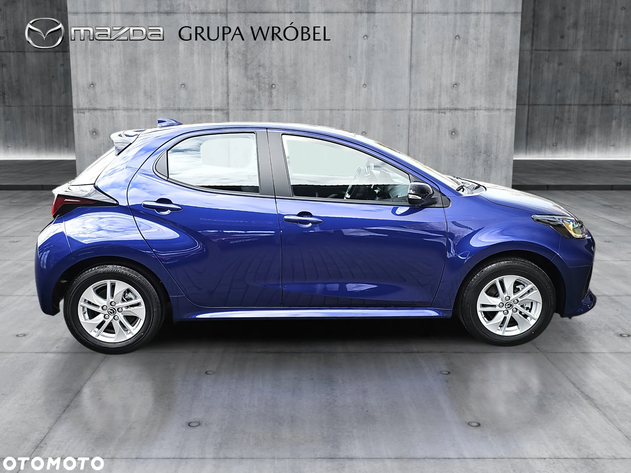 Mazda 2 - 4
