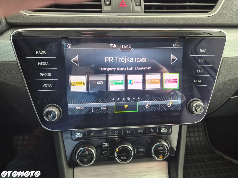 Skoda Superb 1.5 TSI Ambition DSG - 22
