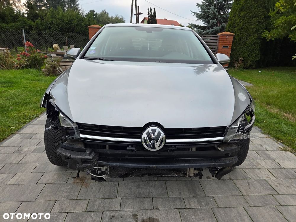 Volkswagen Golf - 7
