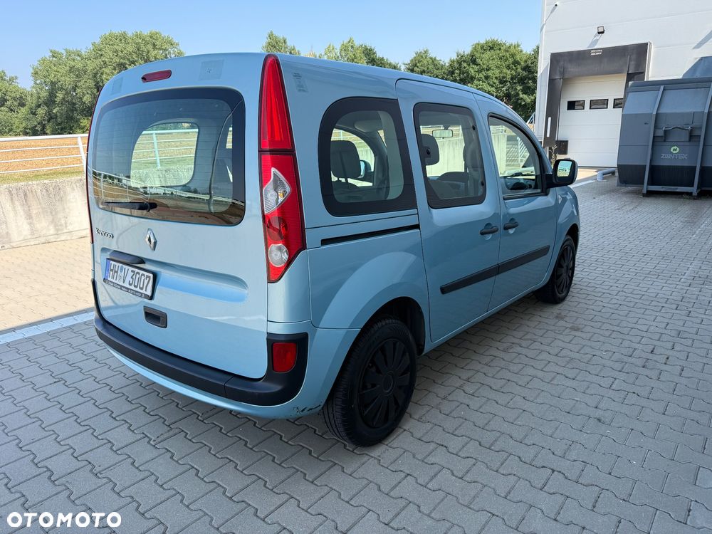 Renault Kangoo 1.6 8V 90 Happy Family - 3