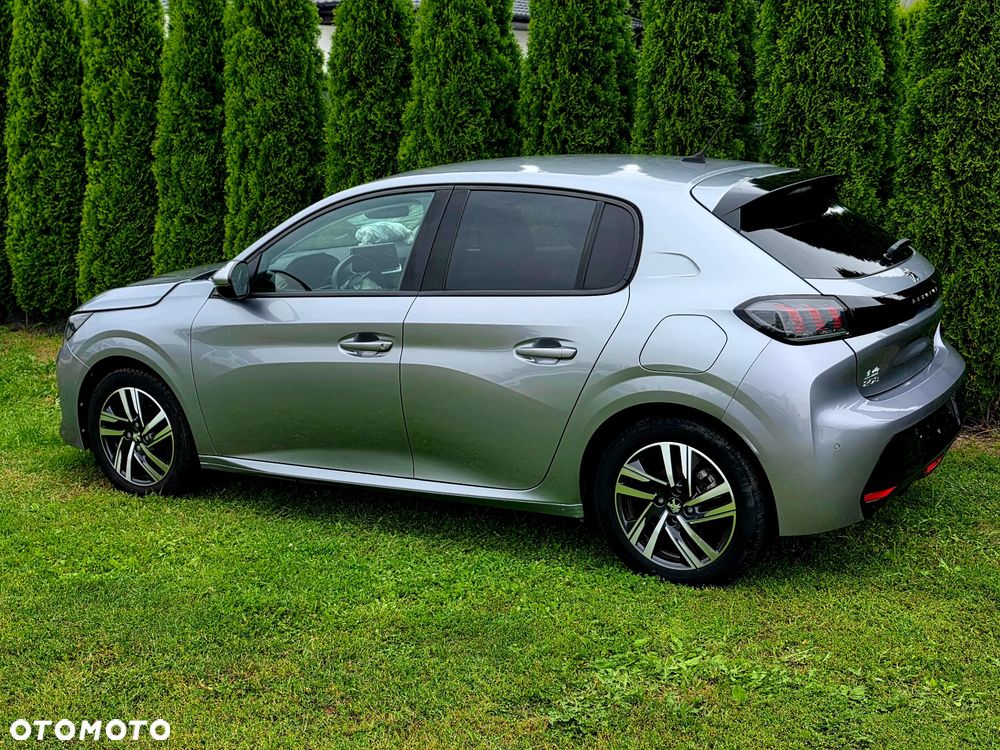 Peugeot 208 Benzin 100 Allure - 2