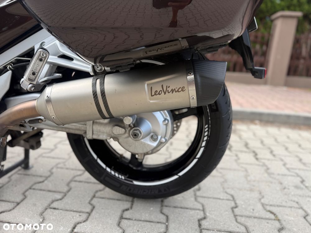 Yamaha FJR - 20